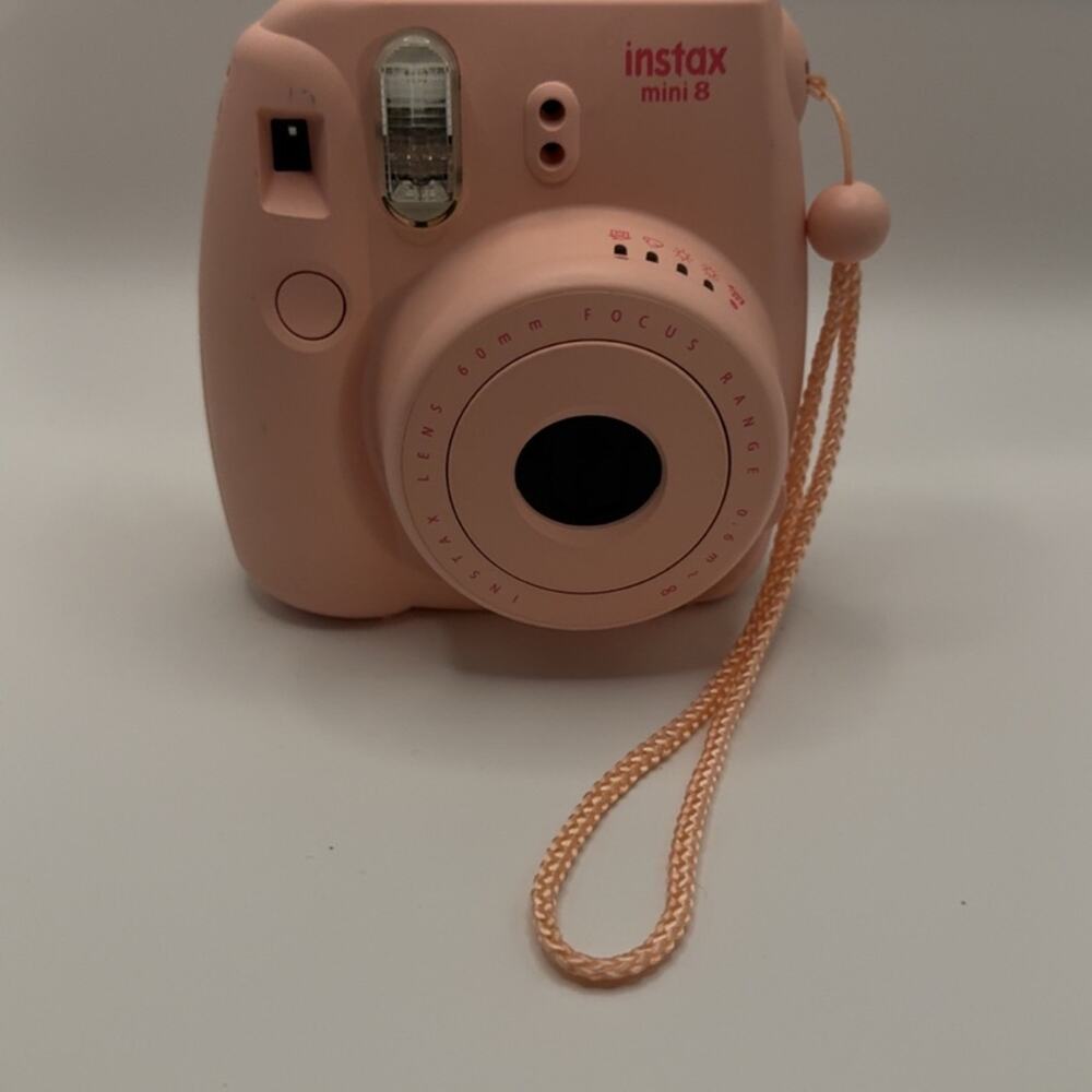 (Z) Fujifilm Instax Mini 9 Instant Camera Blush Pink With Strap and Case